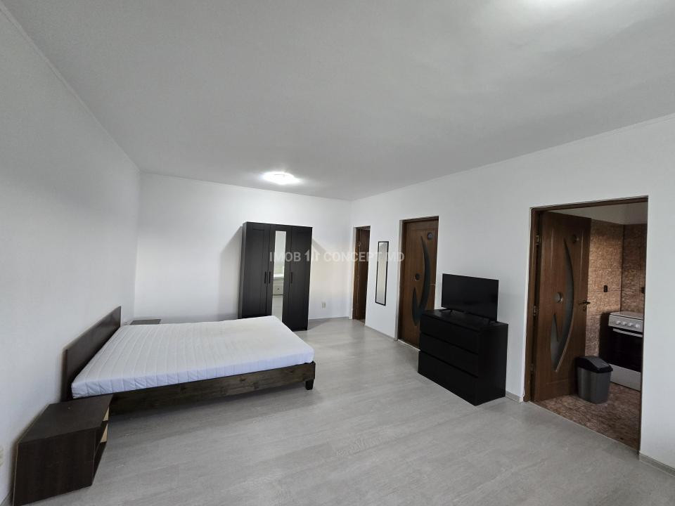 Inchiriere garsoniera spatioasa in Ploiesti, zona Rudului- Spitalul Schuller