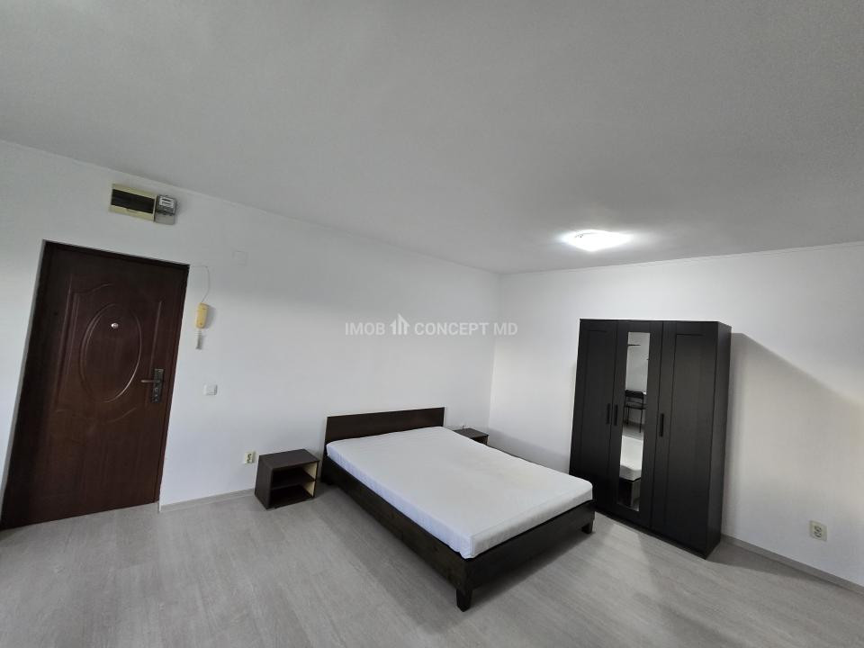 Inchiriere garsoniera spatioasa in Ploiesti, zona Rudului- Spitalul Schuller