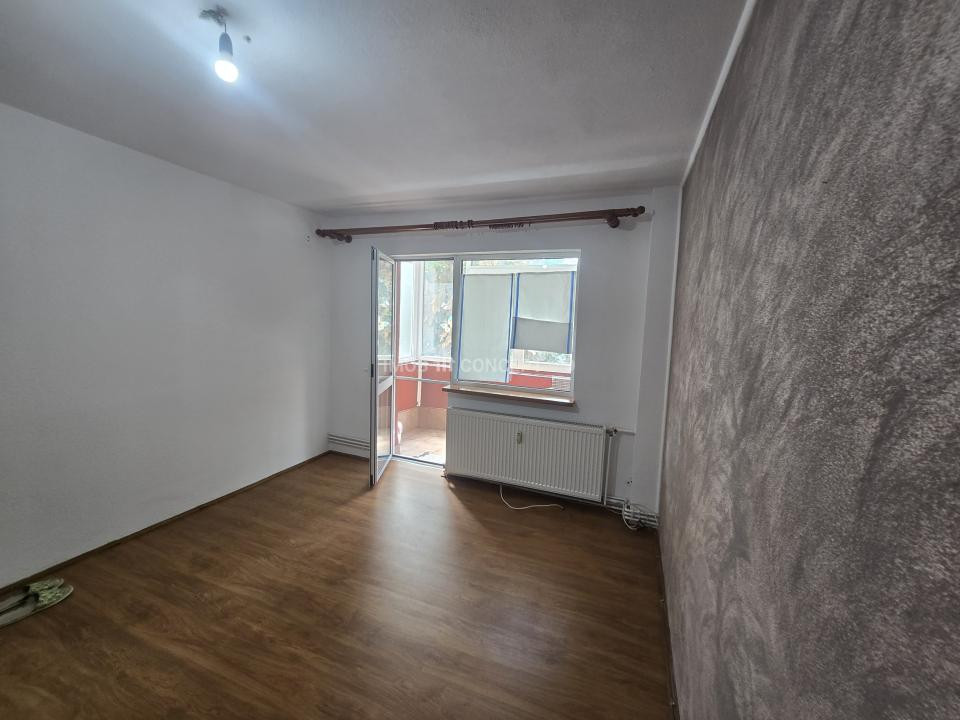 VANZARE APARTAMENT 2 CAMERE, conf 1, Nord-Cameliei