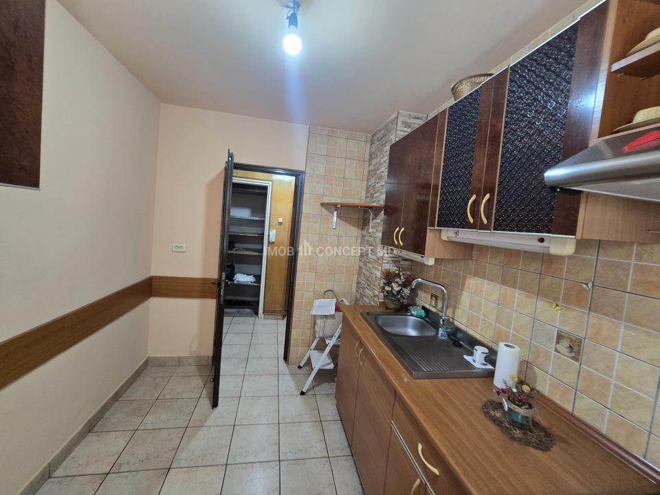 VANZARE APARTAMENT 2 CAMERE, conf 1, Nord-Cameliei