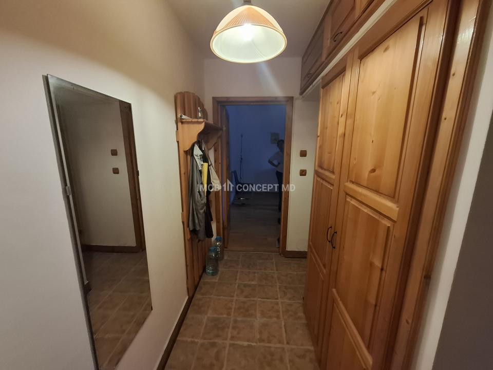 Inchiriere apartament 2 camere in zona Nord-Intrarea Castor