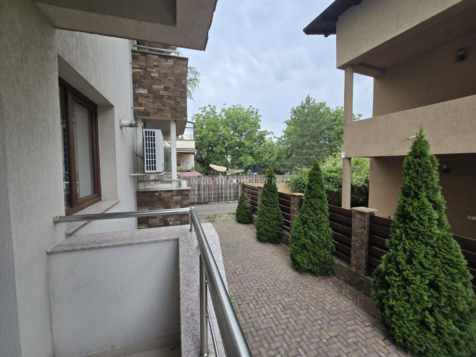 INCHIRIERE APARTAMENT 3 CAMERE modern in zona Albert