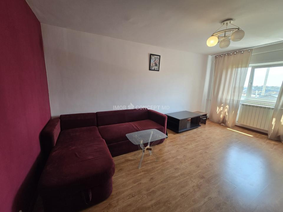 Apartament Ideal cu Două Camere, Preț Mic, Acte la Zi - Strada Domnișori