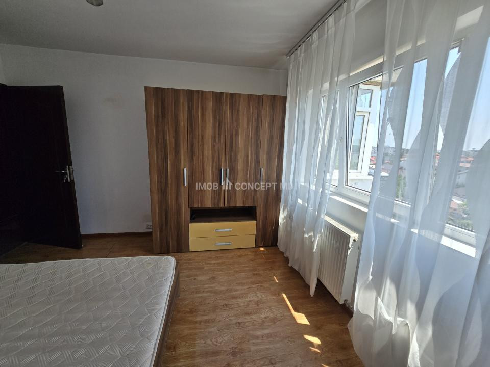 Apartament Ideal cu Două Camere, Preț Mic, Acte la Zi - Strada Domnișori