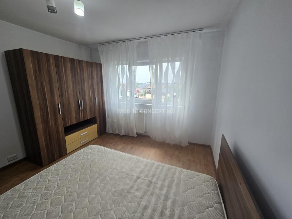 Apartament Ideal cu Două Camere, Preț Mic, Acte la Zi - Strada Domnișori