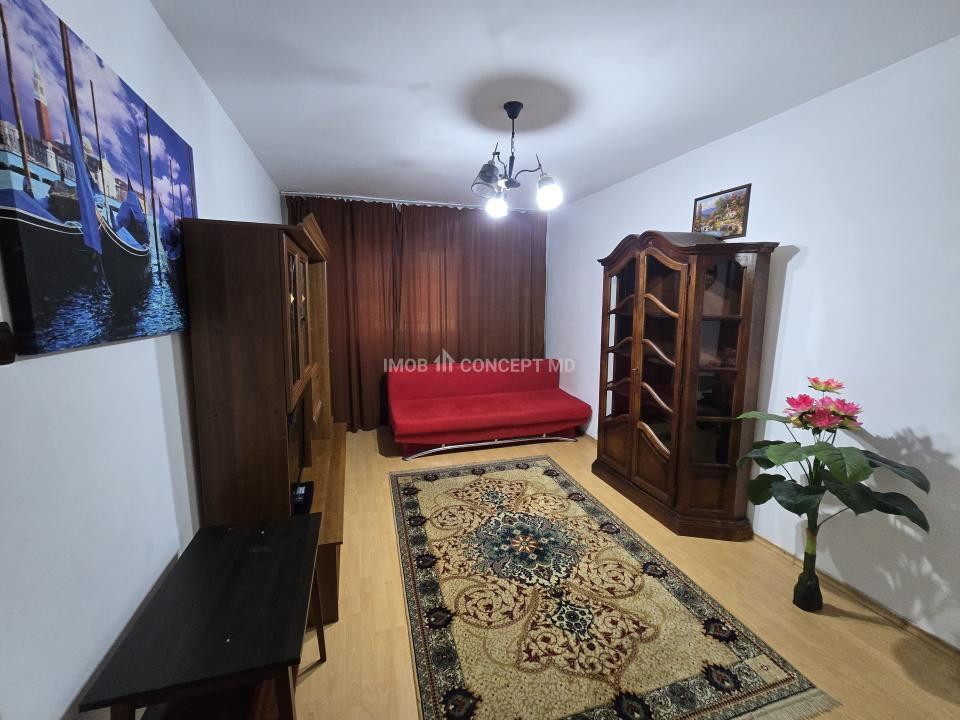 INCHIRIERE GARSONIERA moderna  in Ploiesti, zona Baraolt