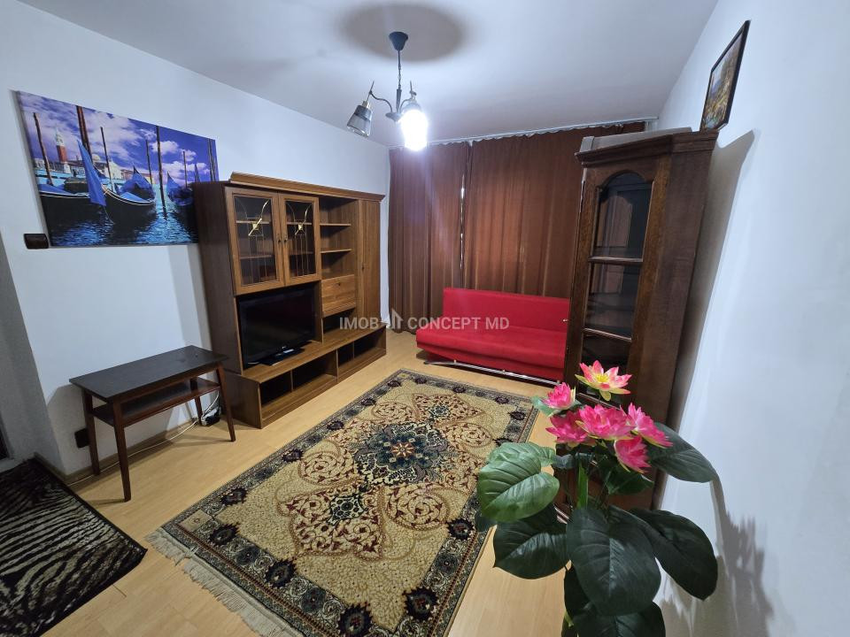 INCHIRIERE GARSONIERA moderna  in Ploiesti, zona Baraolt