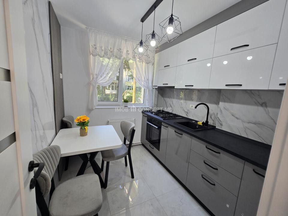 INCHIRIERE apartament modern 3 camere in zona Cina
