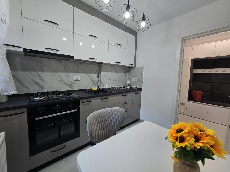 INCHIRIERE apartament modern 3 camere in zona Cina