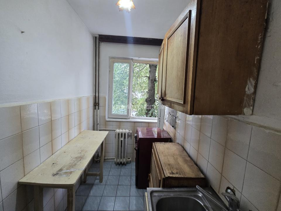 VANZARE APARTAMENT 3 CAMERE in Ploiesti, zona Vest-Baraolt