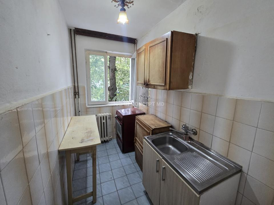 VANZARE APARTAMENT 3 CAMERE in Ploiesti, zona Vest-Baraolt