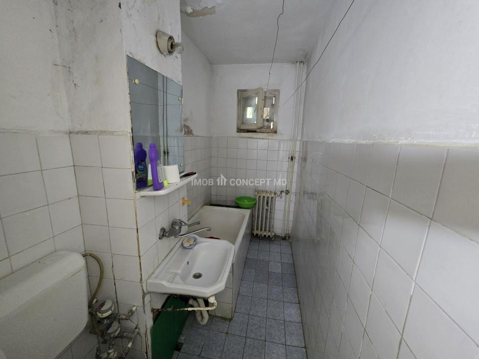 VANZARE APARTAMENT 3 CAMERE in Ploiesti, zona Vest-Baraolt