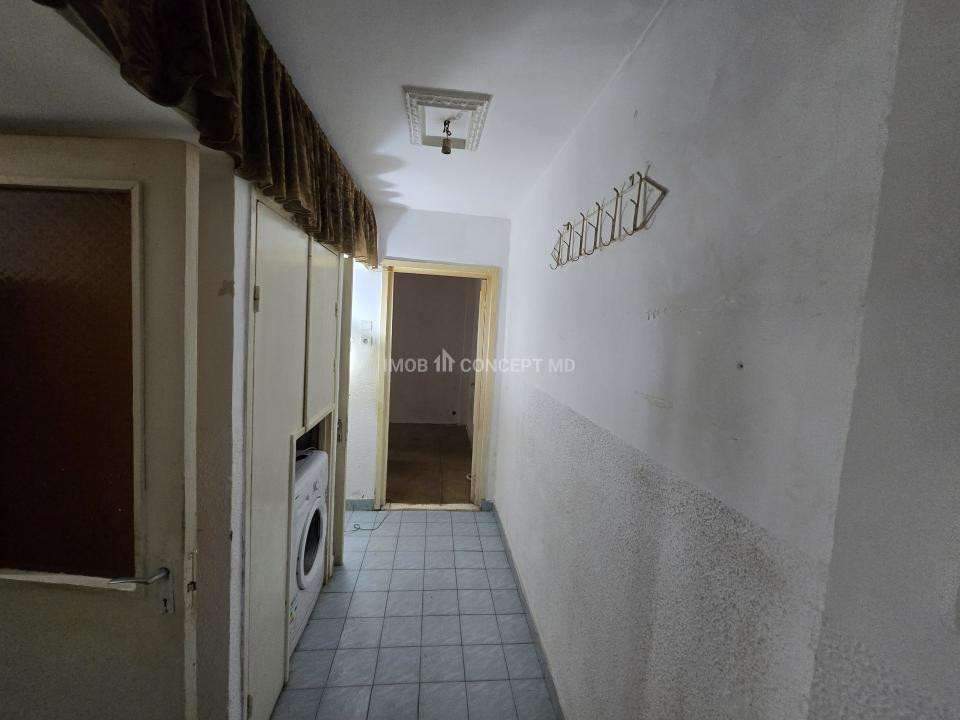 VANZARE APARTAMENT 3 CAMERE in Ploiesti, zona Vest-Baraolt