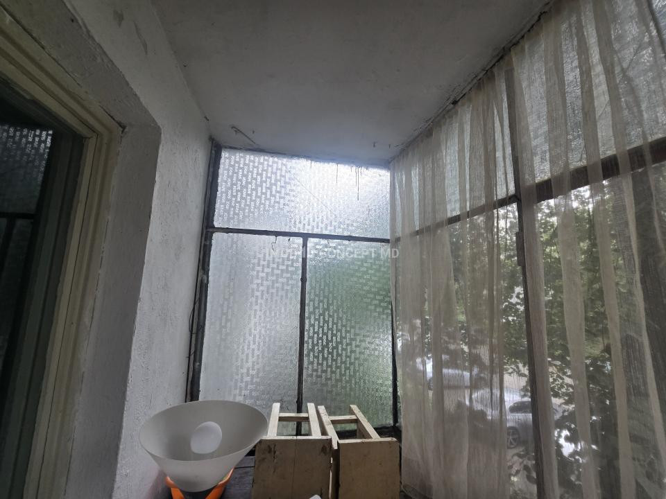VANZARE APARTAMENT 3 CAMERE in Ploiesti, zona Vest-Baraolt