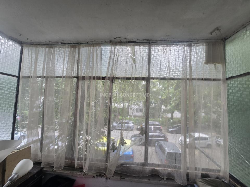 VANZARE APARTAMENT 3 CAMERE in Ploiesti, zona Vest-Baraolt