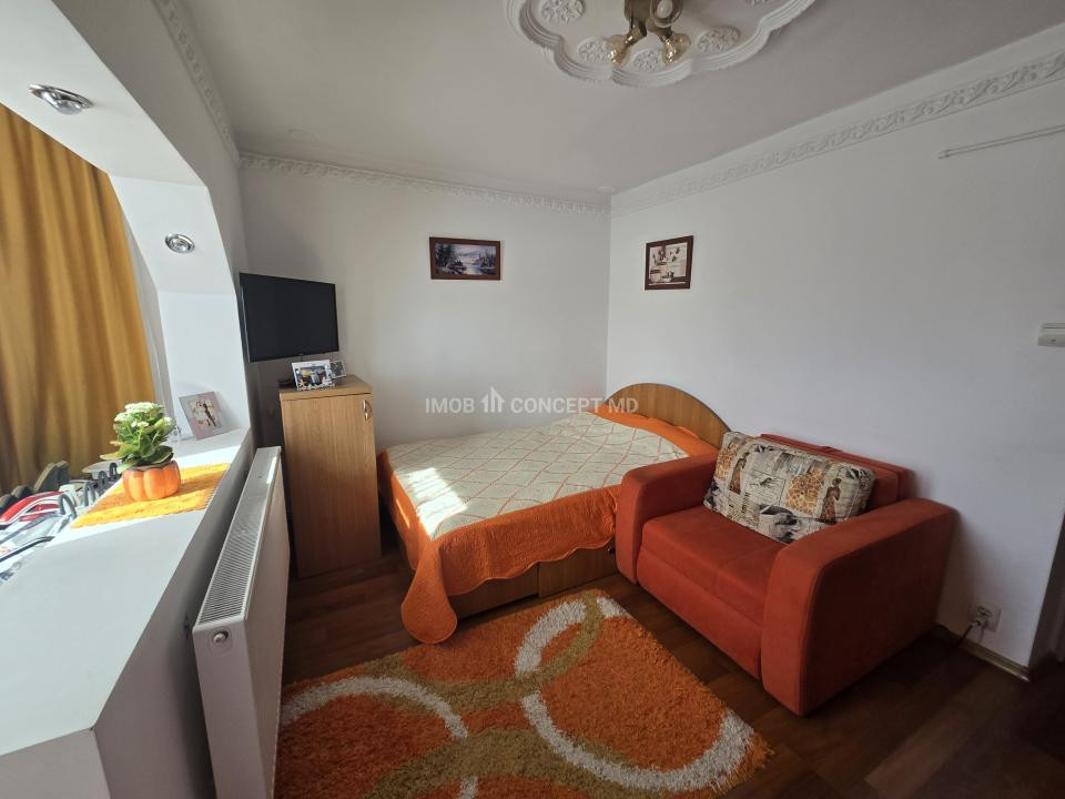 VANZARE APARTAMENT 2 CAMERE in zona Mihai Bravu