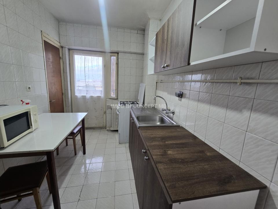 INCHIRIERE GARSONIERA SPATIOASA in zona Ultracentrala