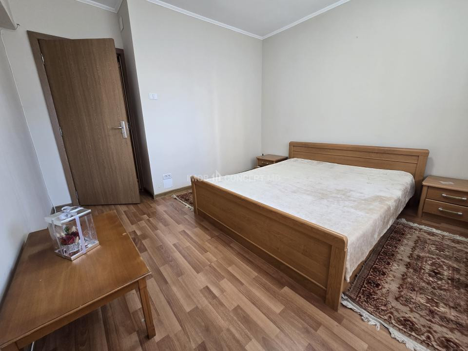 Inchiriere apartament 3 camere spatios in zona Pta M Viteazul