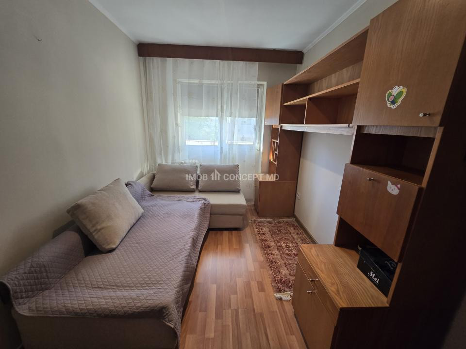 Inchiriere apartament 3 camere spatios in zona Pta M Viteazul