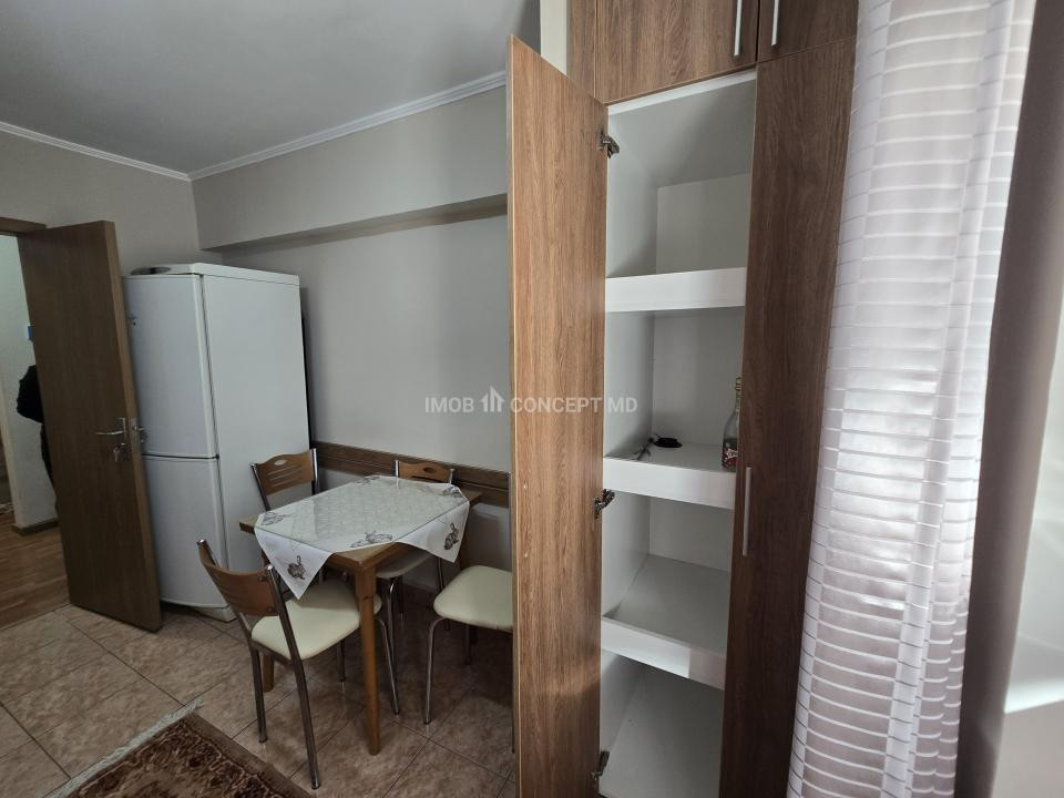 Inchiriere apartament 3 camere spatios in zona Pta M Viteazul