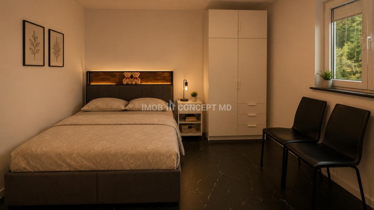 VANZARE Casa-vila cu teren generos si padure, Surani-Prahova