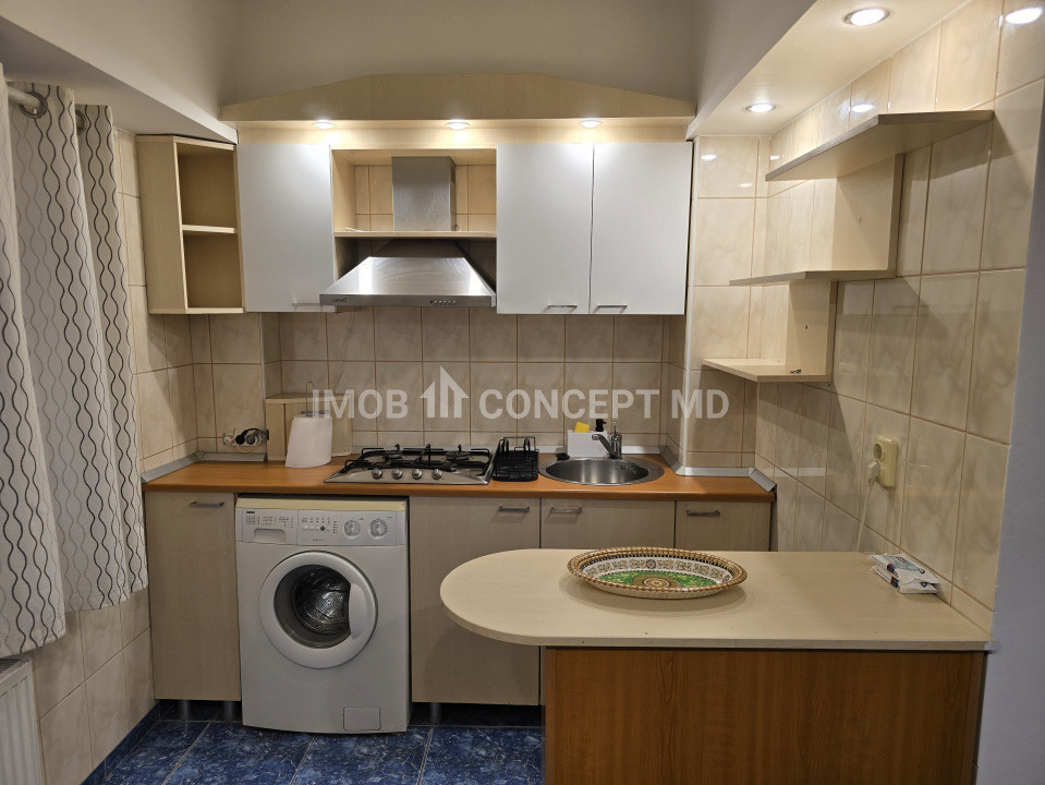 INCHIRIERE GARSONIERA spatioasa, ULTRACENTRAL-REPUBLICII