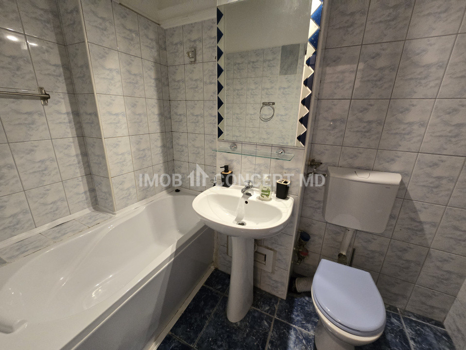 INCHIRIERE GARSONIERA spatioasa, ULTRACENTRAL-REPUBLICII