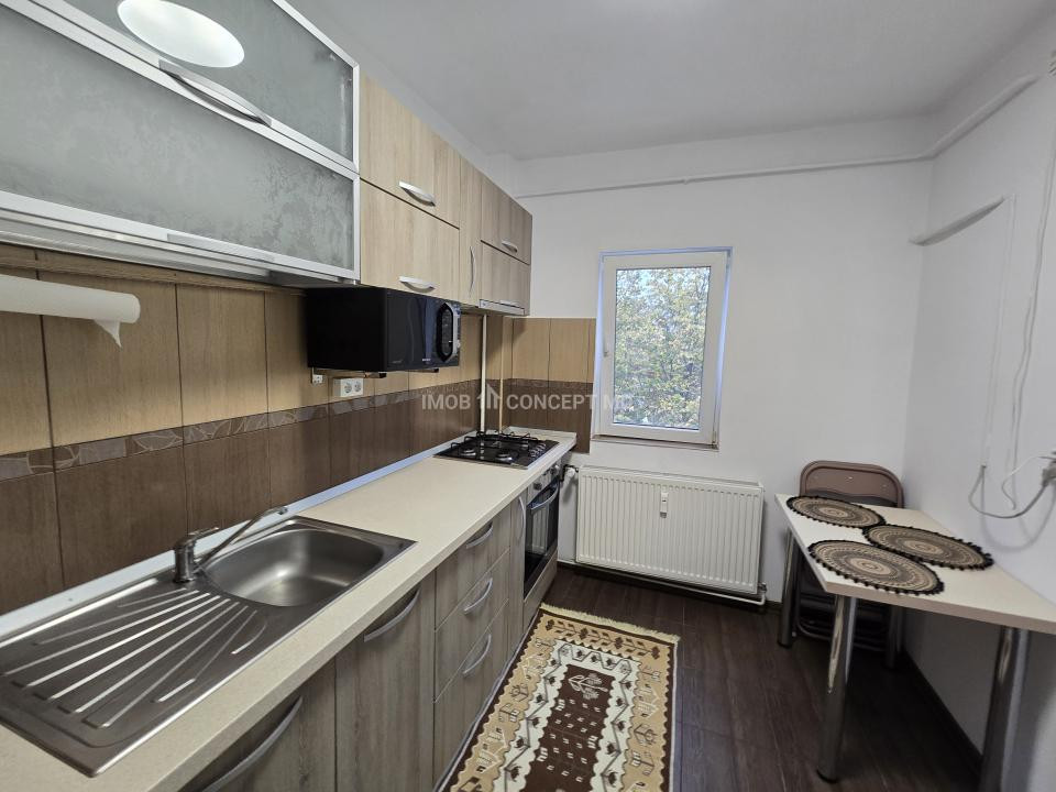 INCHIRIERE apartament 2 cam, modern, Nord-Cameliei