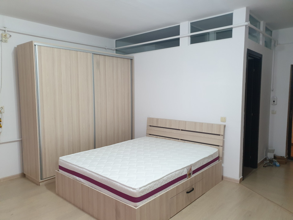 Garsoniera moderna de vanzare in zona Enachita Vacarescu