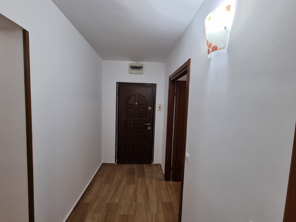 Apartament 3 camere de inchiriat in zona Ultracentrala
