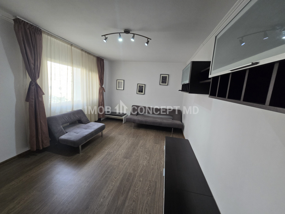 Inchiriere apartament 2 camere spatios in zona Republicii