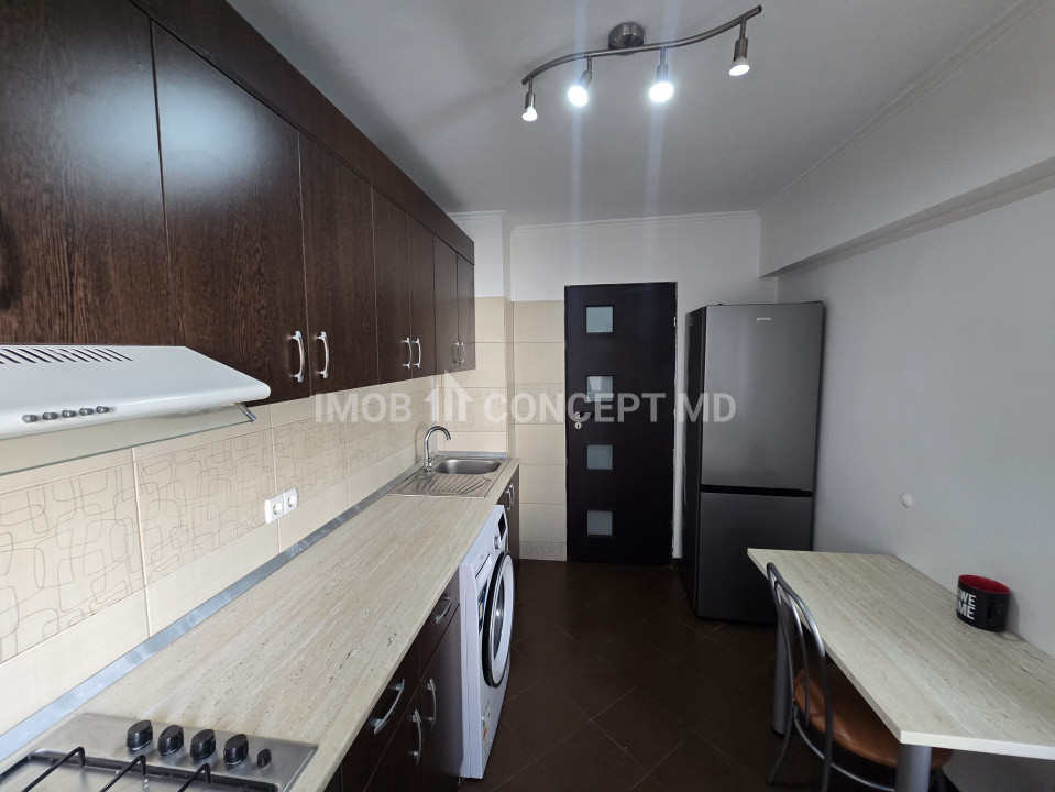 Inchiriere apartament 2 camere spatios in zona Republicii