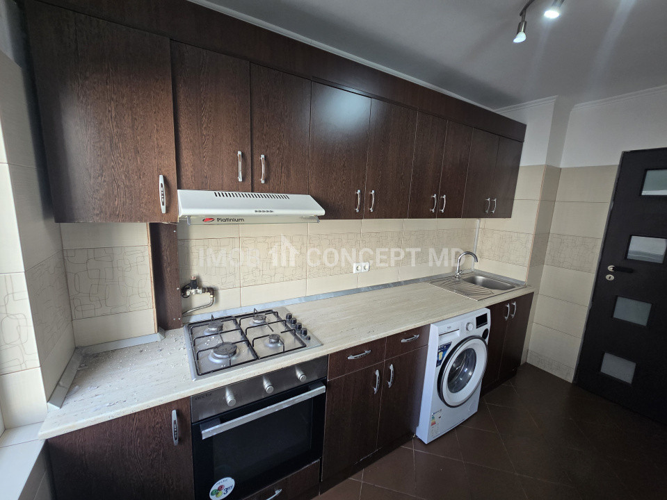 Inchiriere apartament 2 camere spatios in zona Republicii