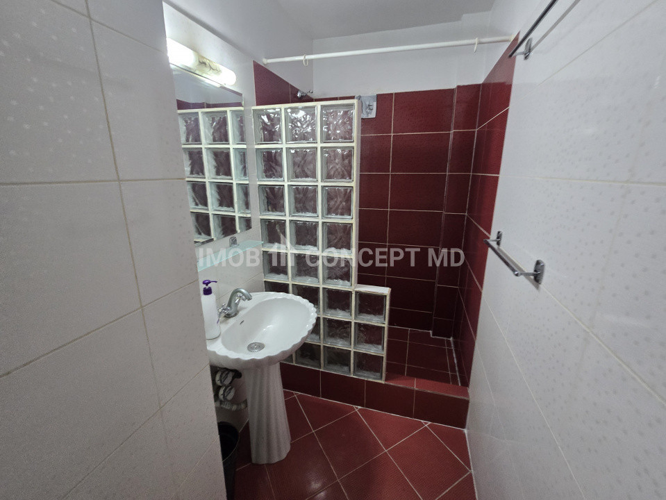 Inchiriere apartament 2 camere spatios in zona Republicii
