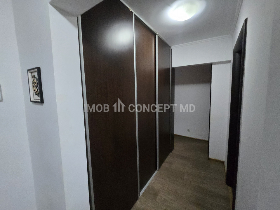 Inchiriere apartament 2 camere spatios in zona Republicii