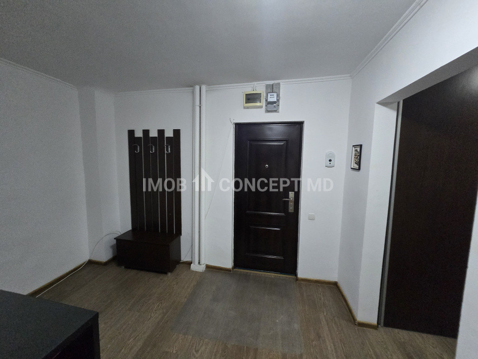 Inchiriere apartament 2 camere spatios in zona Republicii