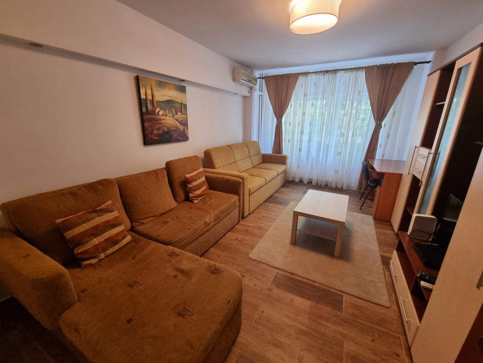 Inchiriere apartament 2 camere decomandat in zona Pta M Viteazul