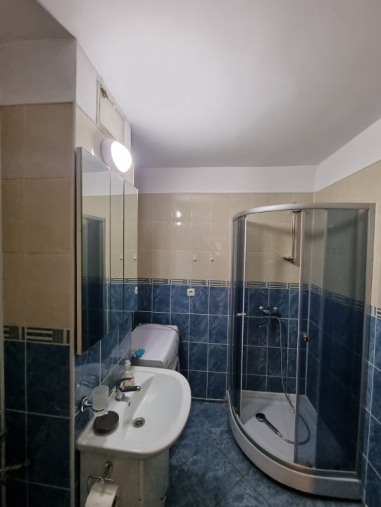 Inchiriere apartament 2 camere decomandat in zona Pta M Viteazul