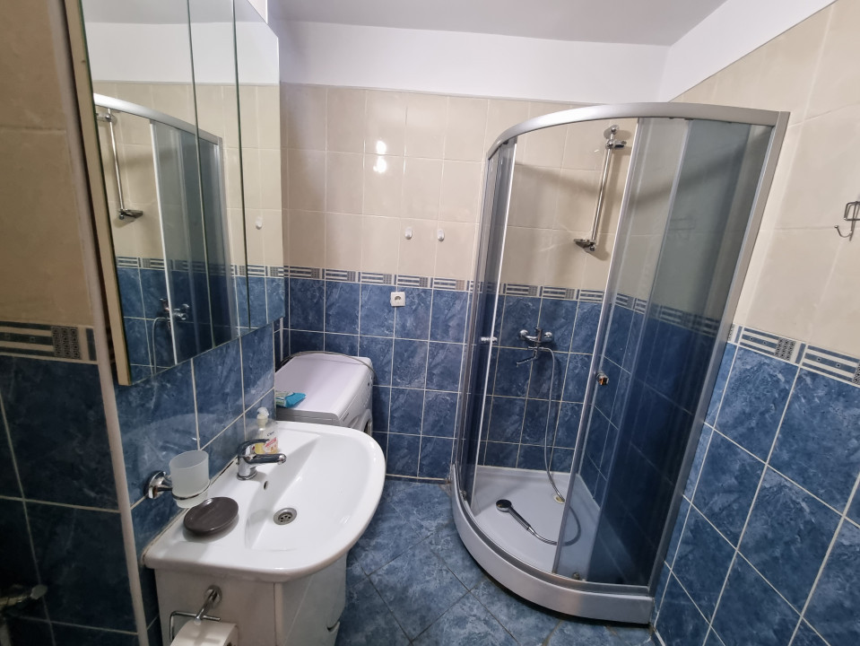 Inchiriere apartament 2 camere decomandat in zona Pta M Viteazul