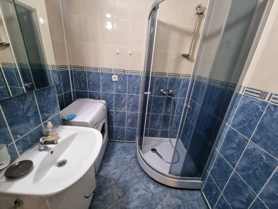 Inchiriere apartament 2 camere decomandat in zona Pta M Viteazul
