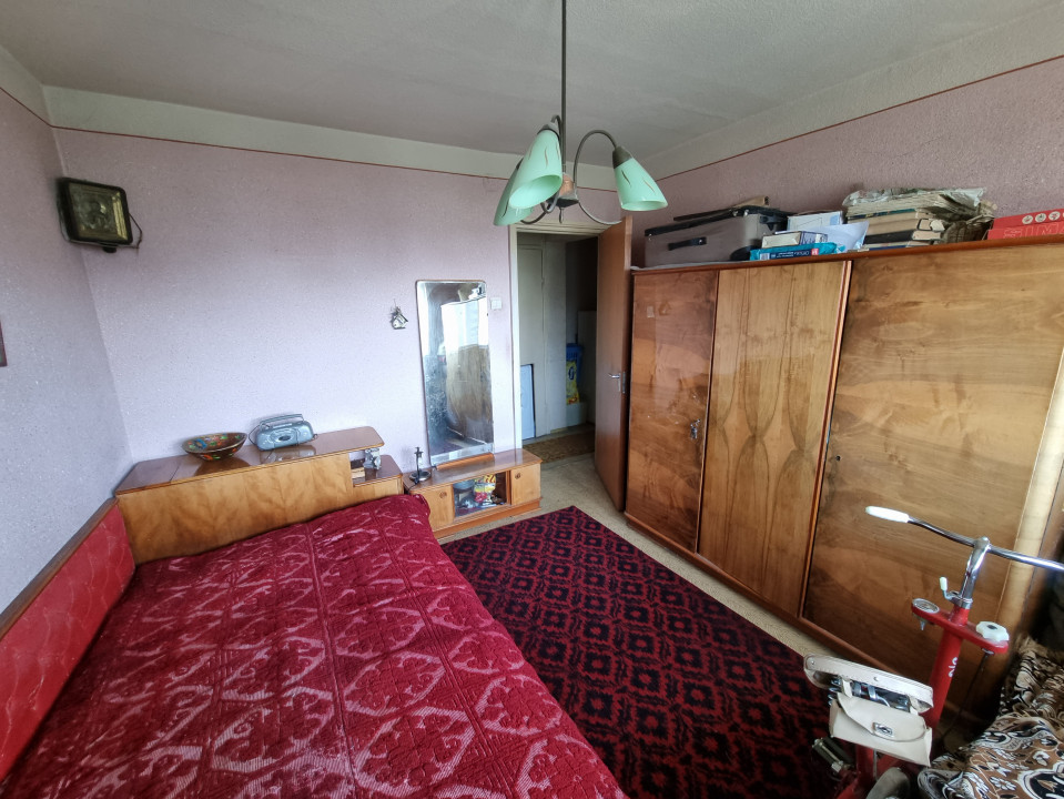 Vanzare cu pret bun, apartament 3 camere in Z. Marasesti-Sos Vestului