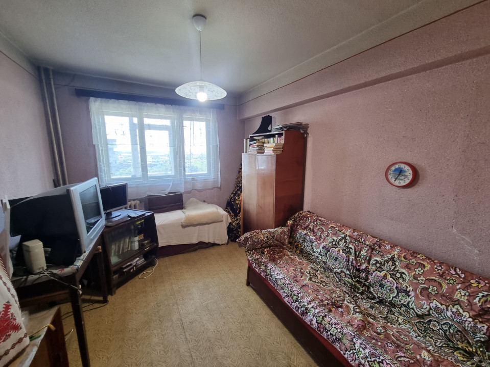 Vanzare cu pret bun, apartament 3 camere in Z. Marasesti-Sos Vestului