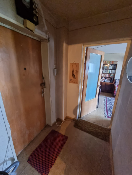 Vanzare cu pret bun, apartament 3 camere in Z. Marasesti-Sos Vestului