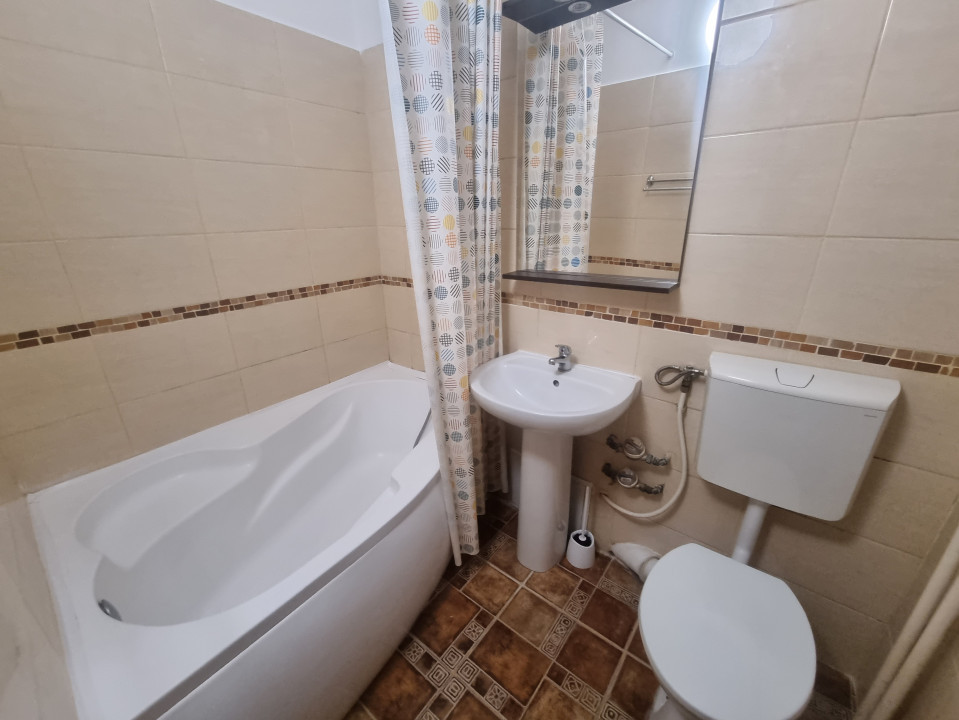Vanzare garsoniera moderna in zona Enachita Vacarescu