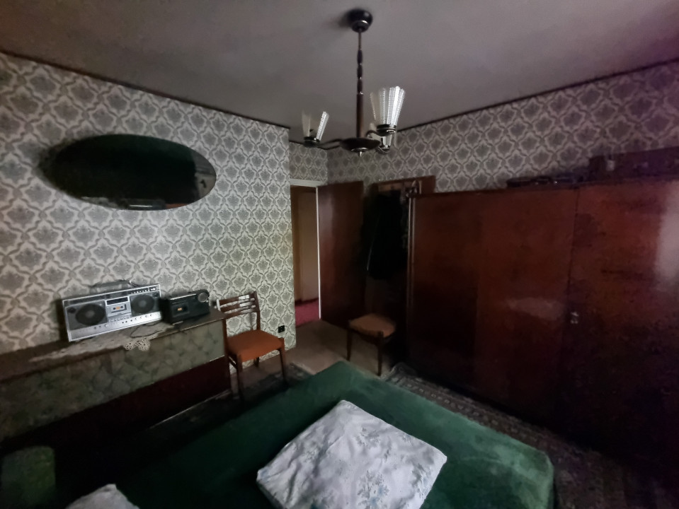 Vanzare apartament 4 camere in zona Pta M Viteazul-Caraiman