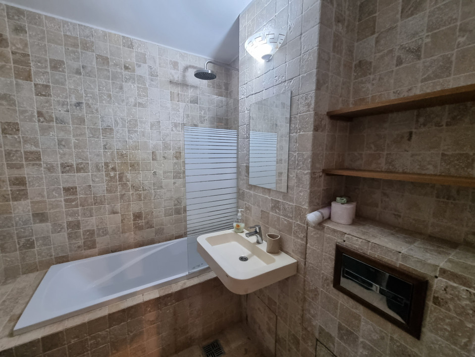 Inchiriere apartament modern cu 2 camere in zona Piata Mihai Viteazul