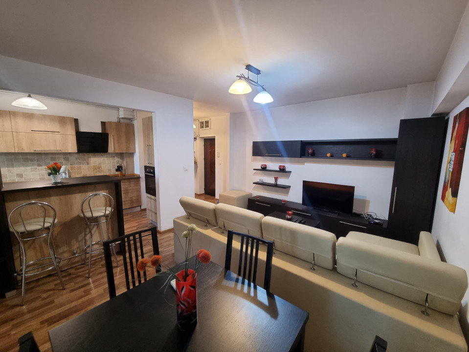 Inchiriere apartament modern cu 2 camere in zona Piata Mihai Viteazul