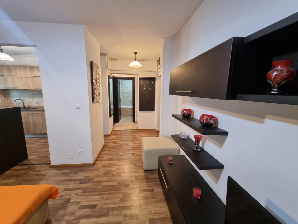 Inchiriere apartament modern cu 2 camere in zona Piata Mihai Viteazul