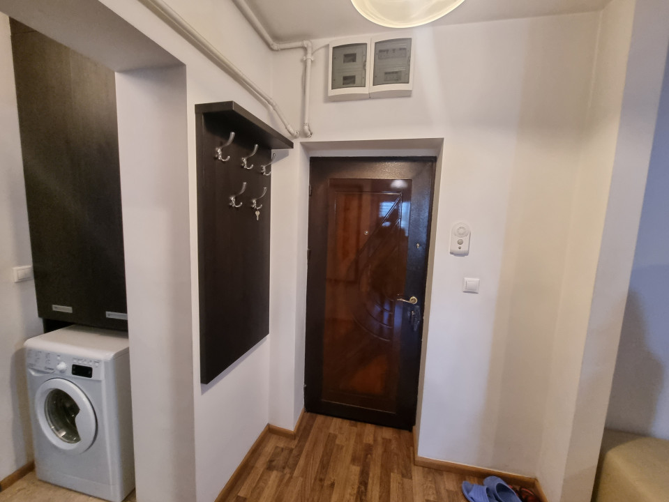 Inchiriere apartament modern cu 2 camere in zona Piata Mihai Viteazul