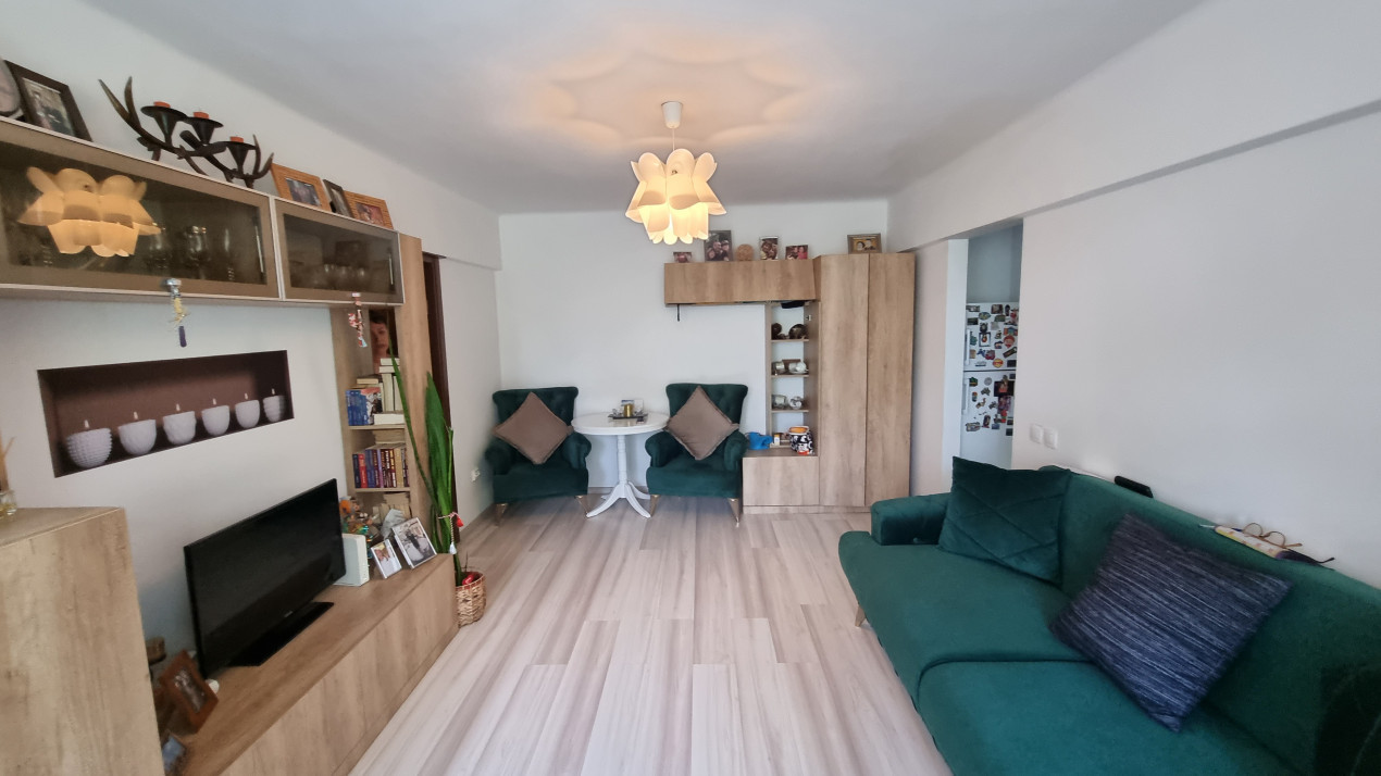 Vanzare apartament 2 camere modern in zona Centrala-Hale